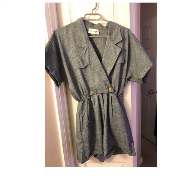 Little Mountain romper Kitsilano 2006 - Picture 1 of 4